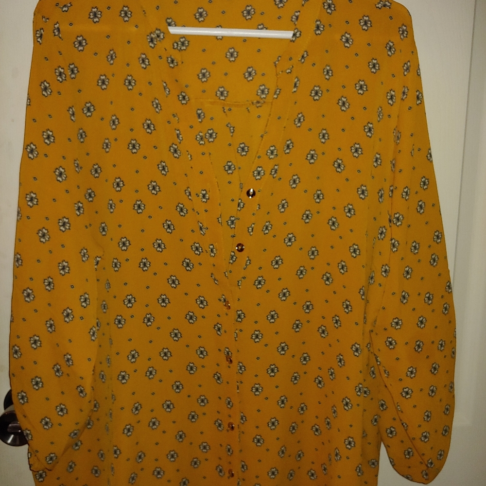 (5for$20)Blouse mustard colour